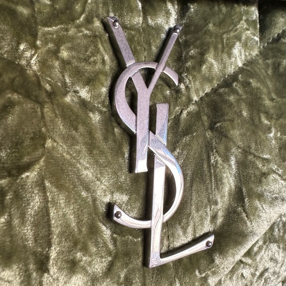 YSL Velvet Loulou Puffer - Picture 4 of 11